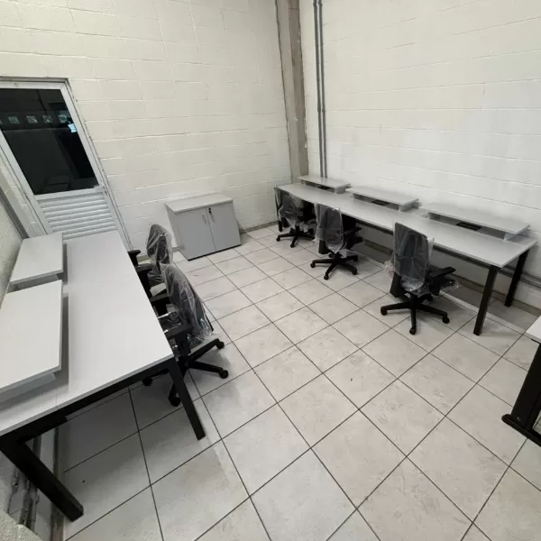 Empresa de Logística 1